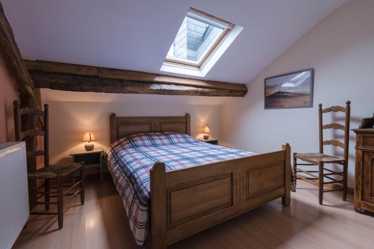 B&B Les Trois Voisins Bourseigne-Vieille 외부 사진